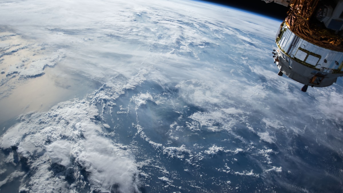 Die Suche nach erdähnlichen Planeten rückt 2026 in den Mittelpunkt der europäischen Raumfahrt. (Symbolbild)